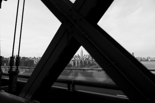 2013-04-01_NYC skyline #2