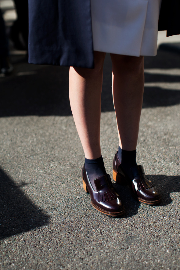 22314sheersocks1824web