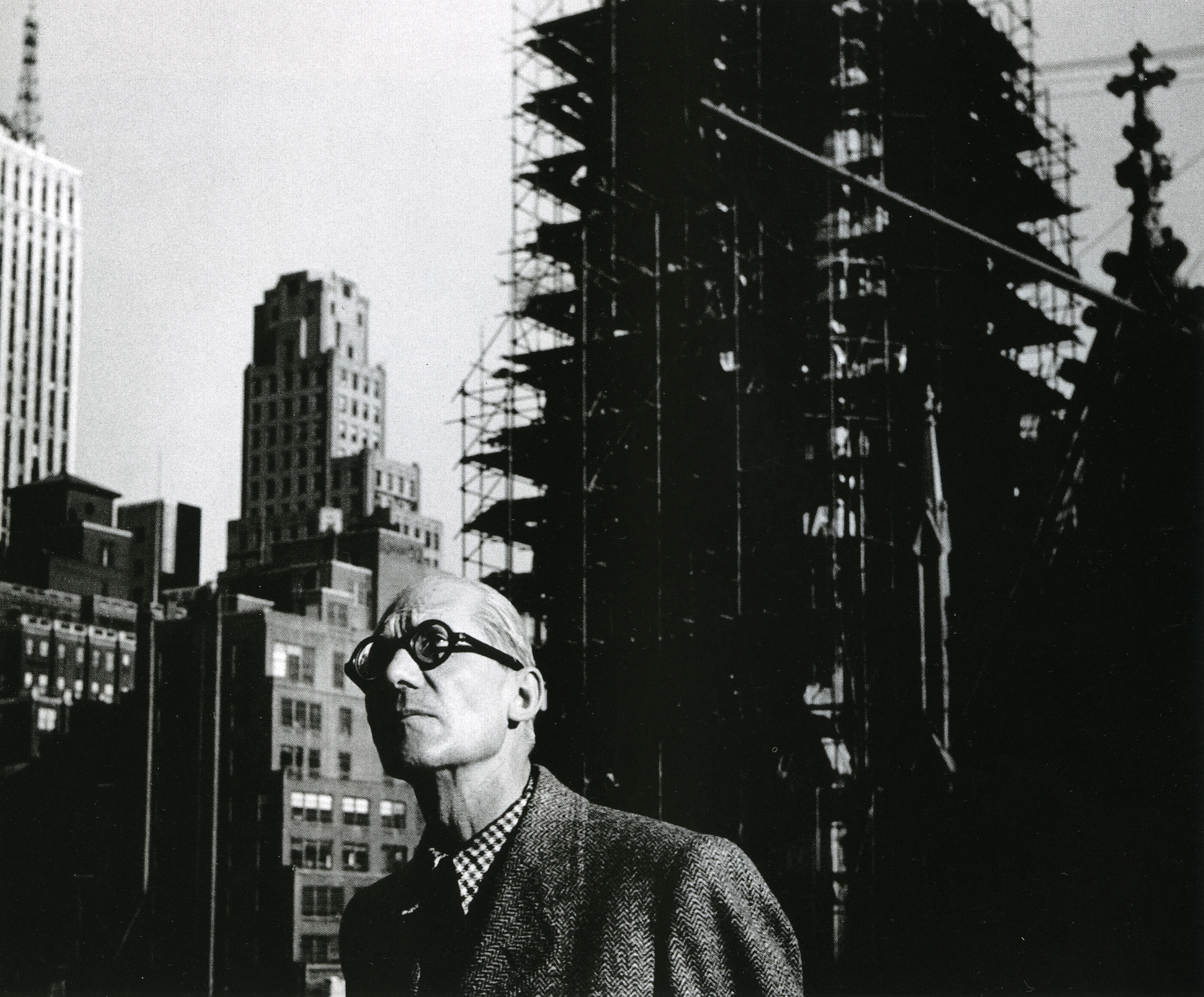 barbara morgan_Le Coribusier, NY, 1946_p55