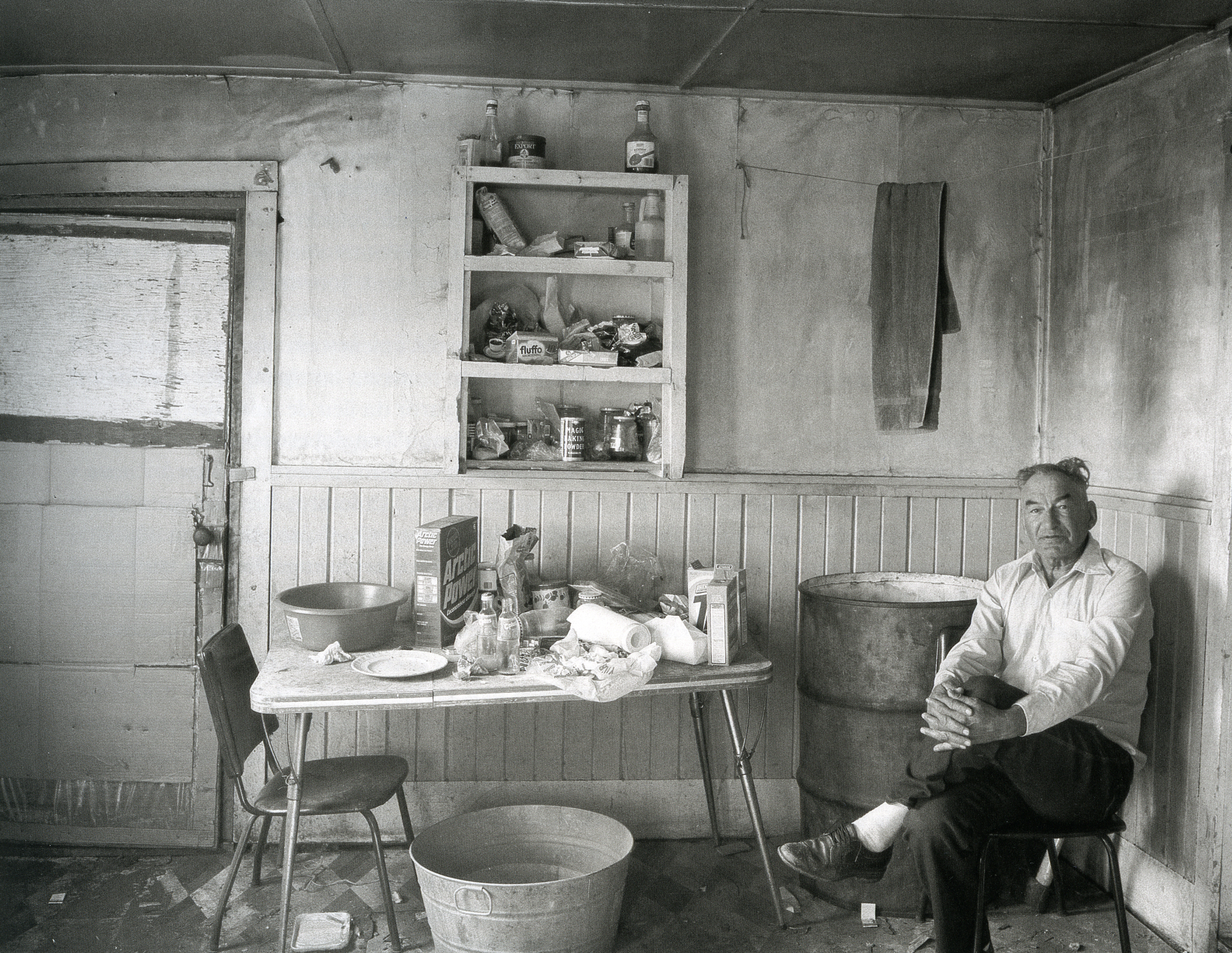 orest semchishen_Bill Moyan, trappeur, Kinuso, AB_1985