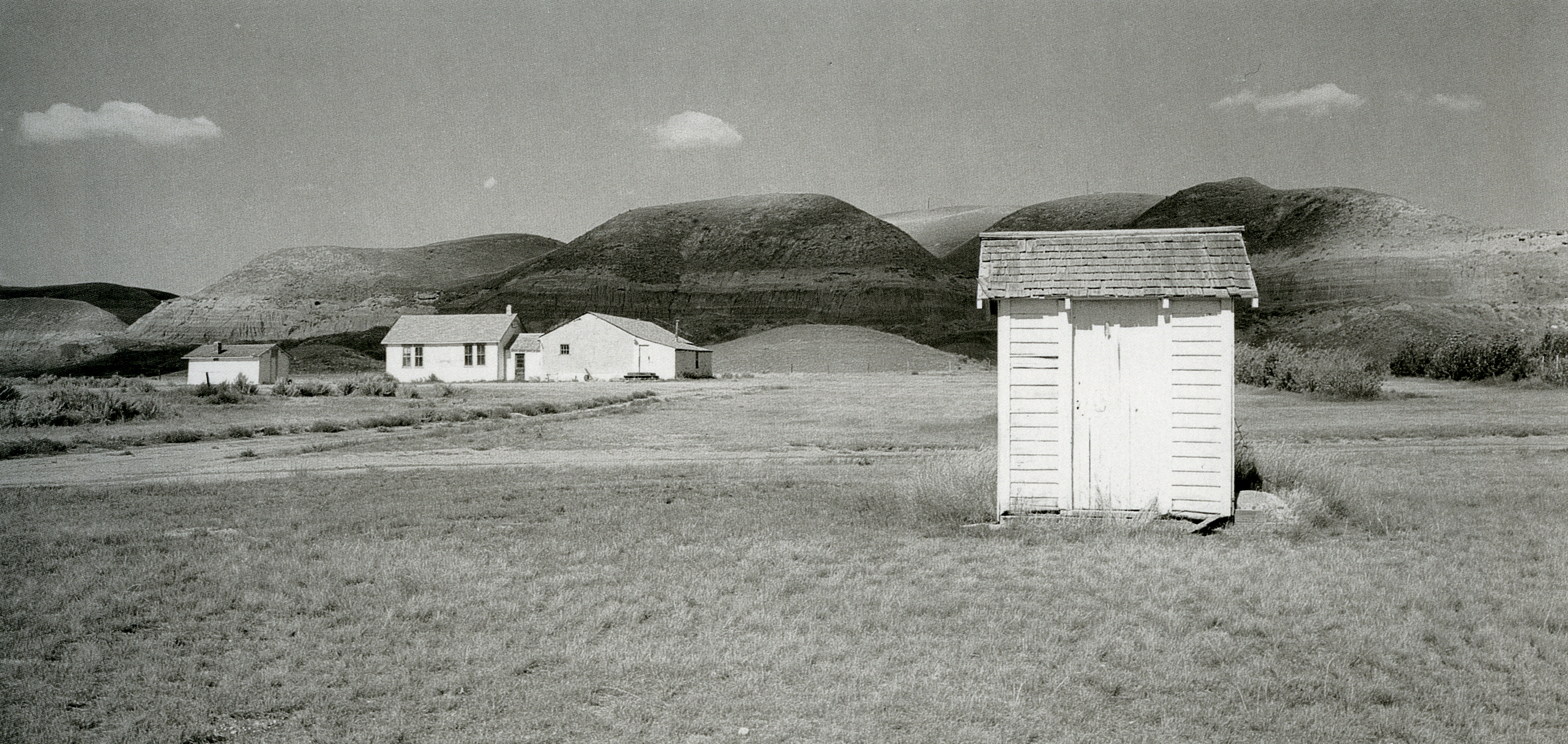 orest semchishen_salle communautaire, Dorothy, AB_1989