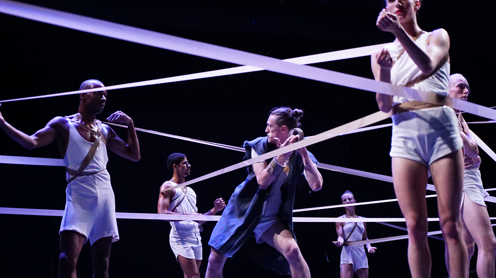 gadi-dagon_batsheva_last-work_02