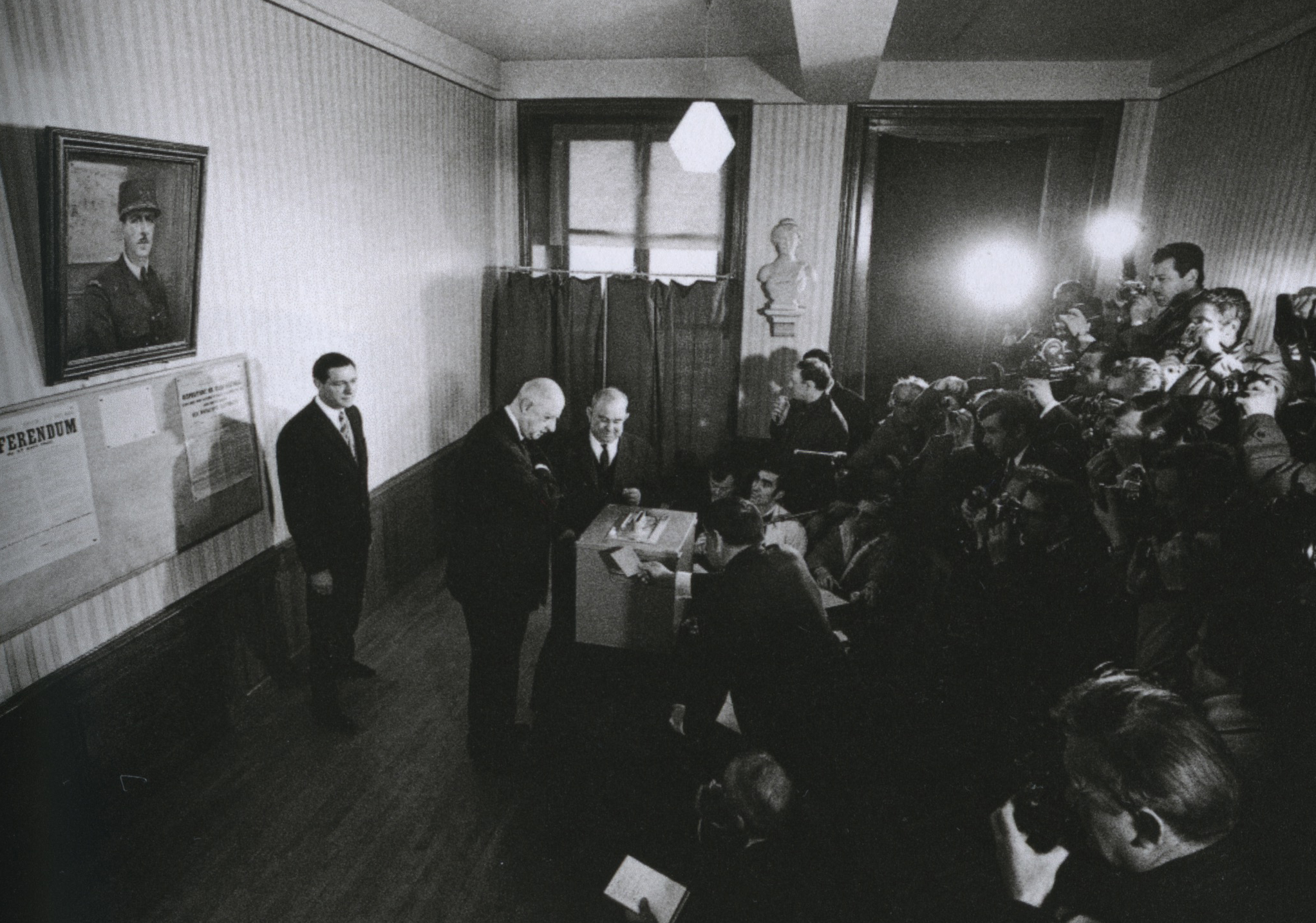 raymond depardon_de gaulle_p83