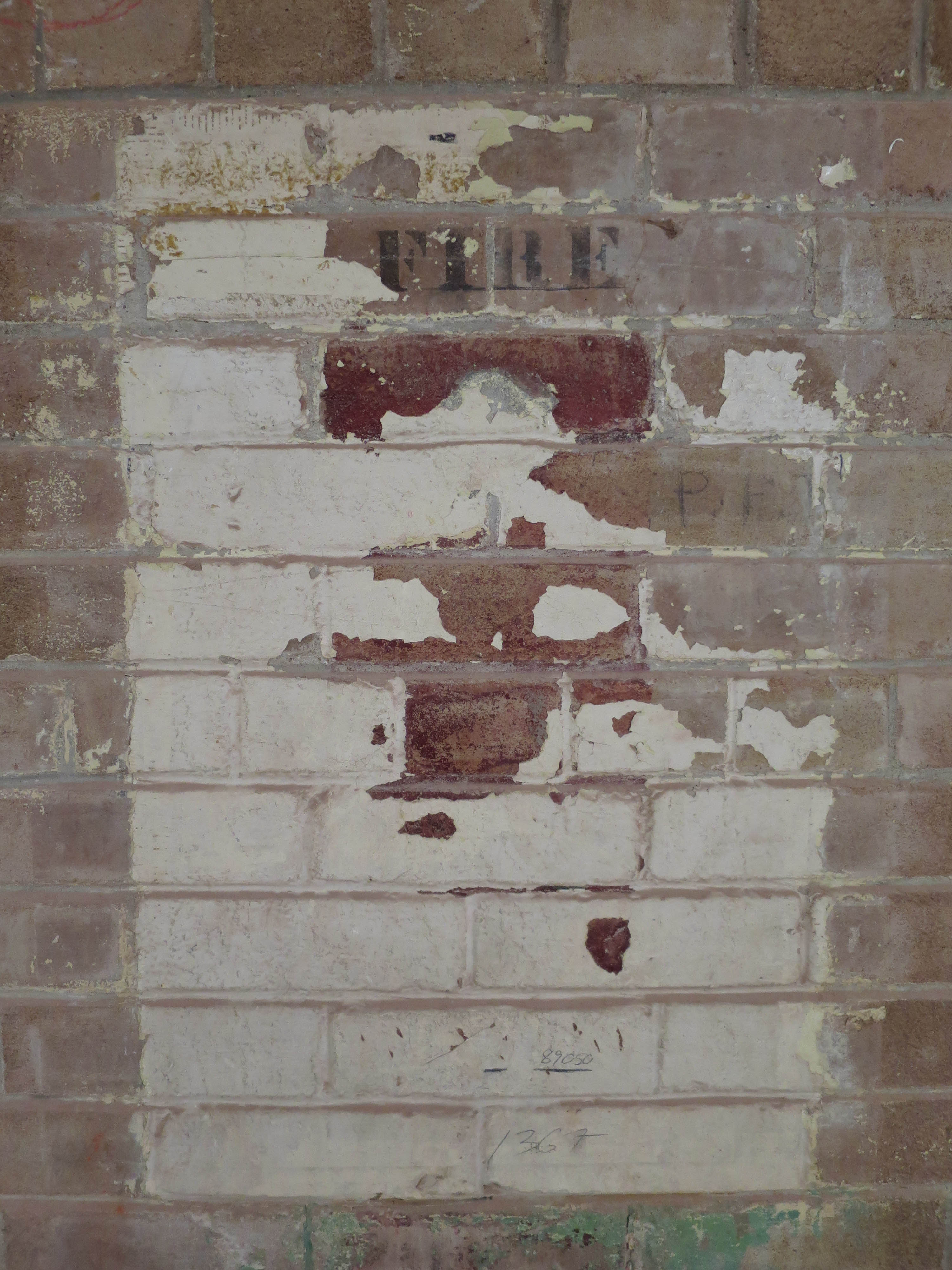 lgodbout_manege militaire_fire, 2017