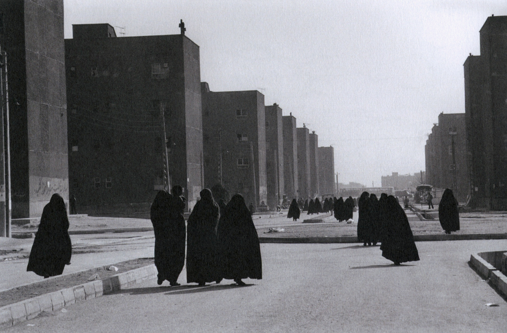 jean gaumy_housing complex, kuy-e nazi abad, s.of t. 1986_p144