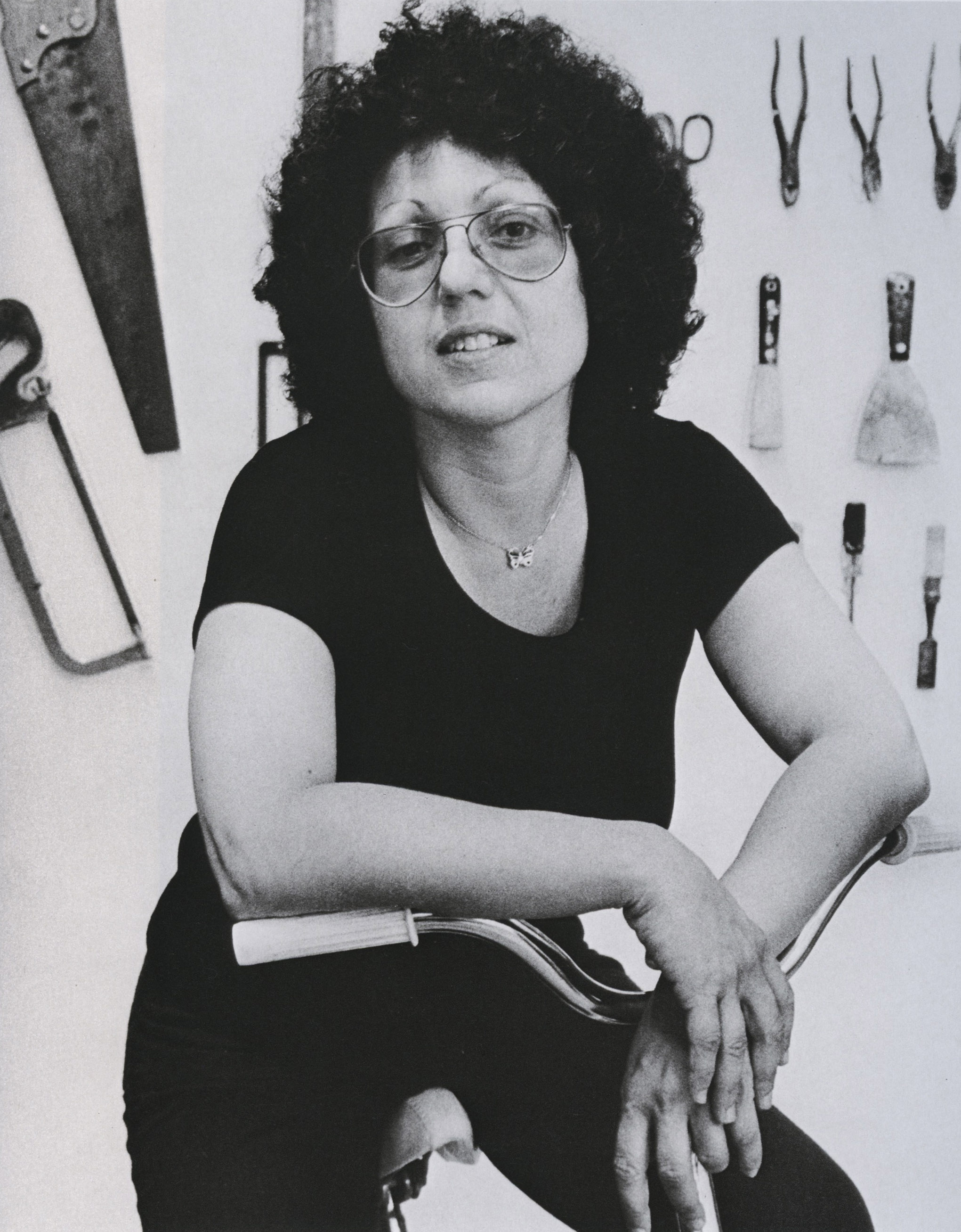 cynthia macadams_judy chicago, painter, 1976_p71